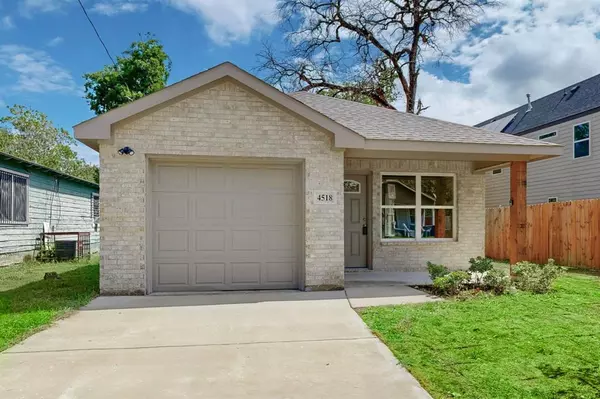 4518 Jamaica Street,  Dallas,  TX 75210