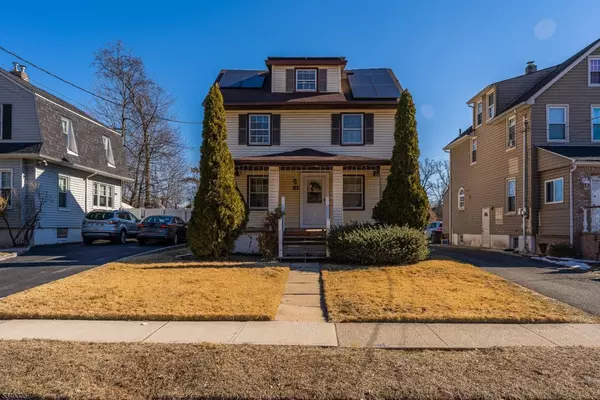 529 Spruce St, Roselle Boro, NJ 07203
