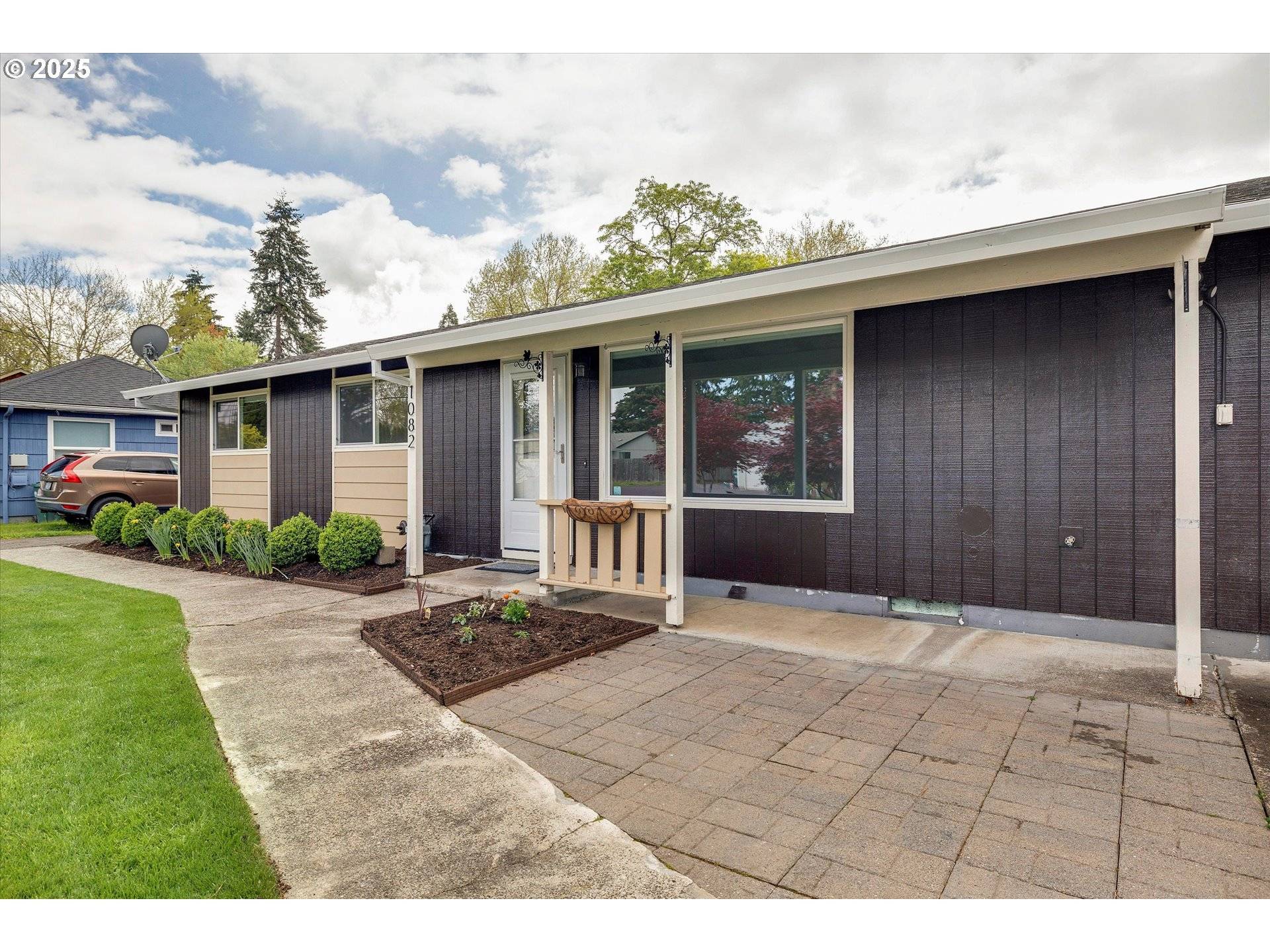 Hillsboro, OR 97124,1082 NE SUNRISE LN