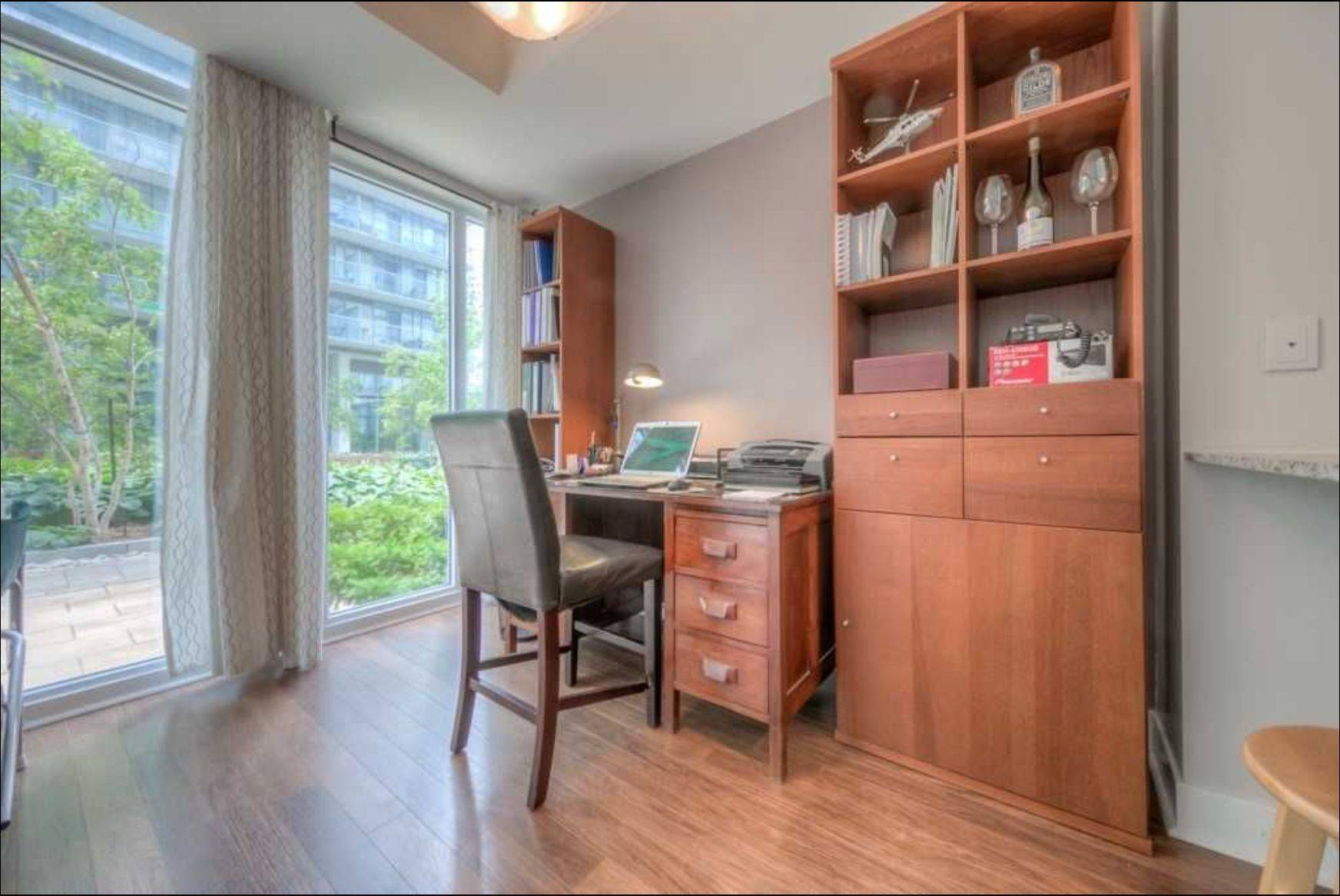 Toronto C01, ON M5V 3W5,90 Stadium RD #102