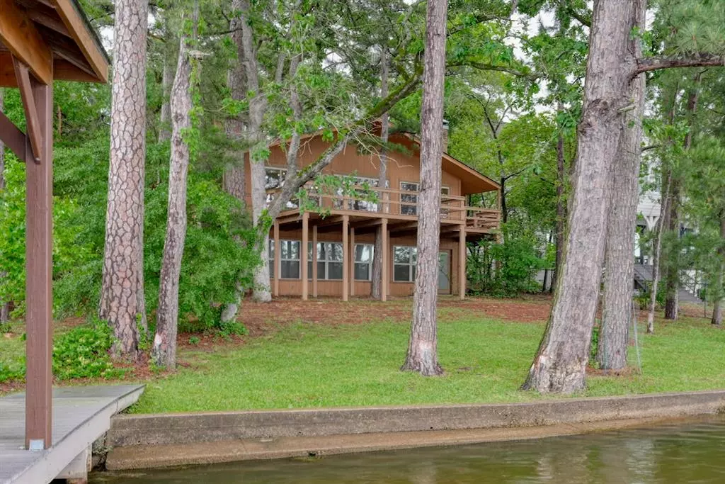 Hideaway, TX 75771,318 Hideaway Lane Central