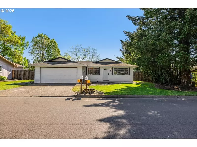 1441 SW CHARLES ST, Dundee, OR 97115
