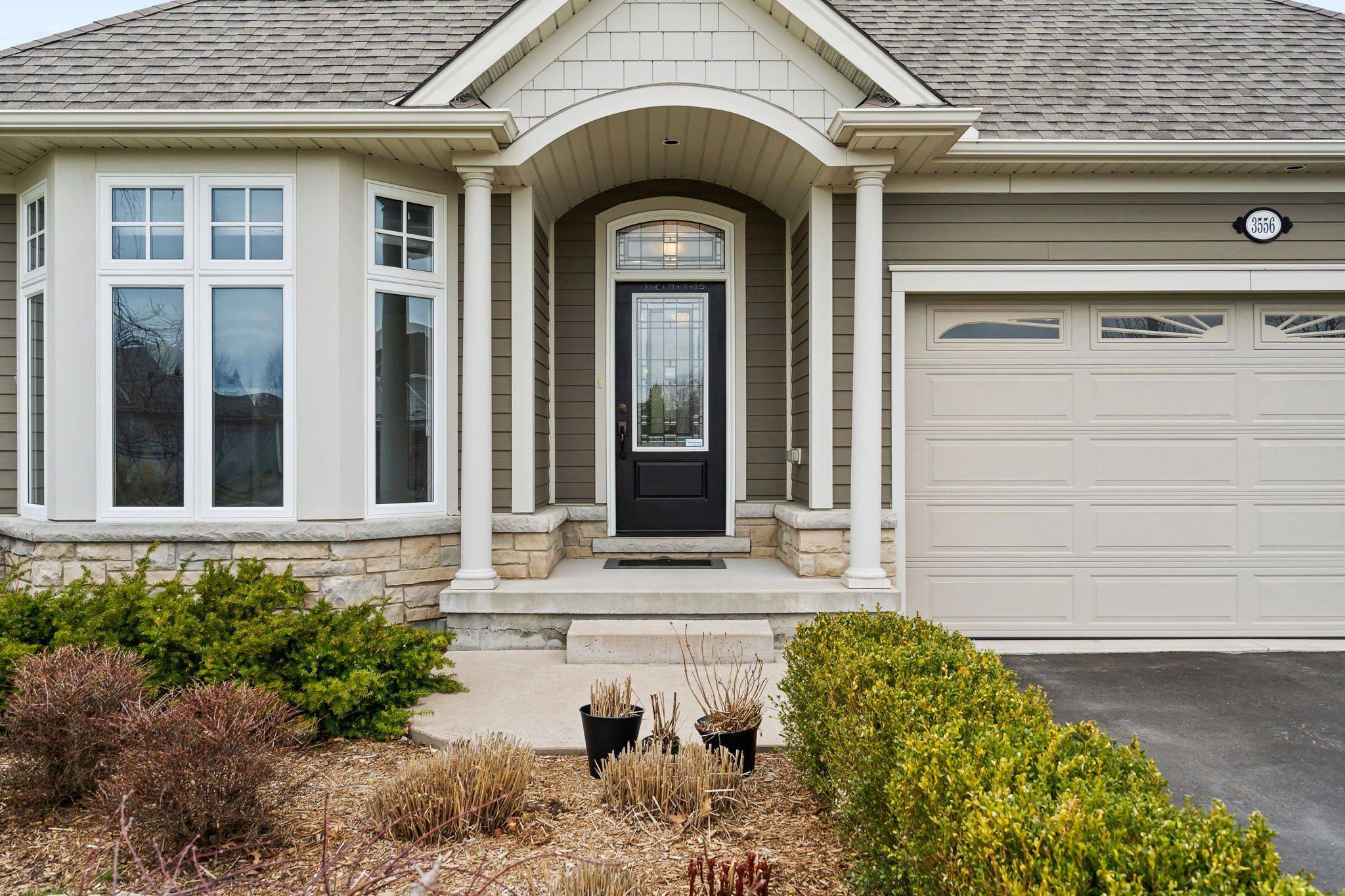Fort Erie, ON L0S 1N0,3556 Algonquin DR
