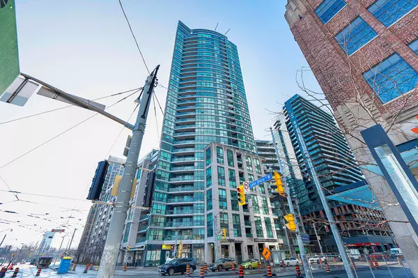 Toronto C01, ON M5V 1B7,600 Fleet ST #407