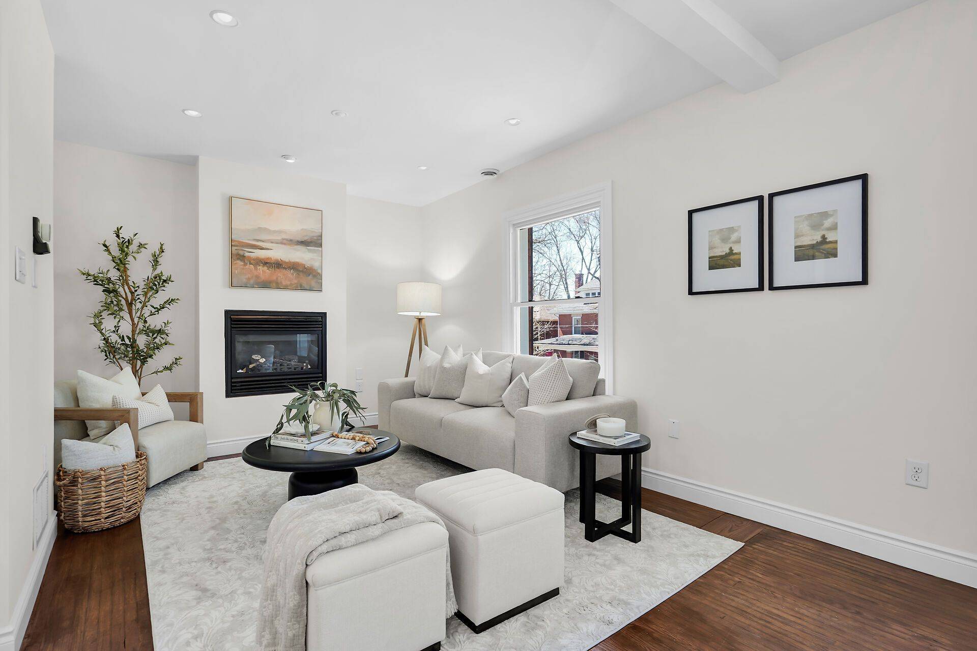 London South, ON N6C 4B4,18 Belgrave AVE