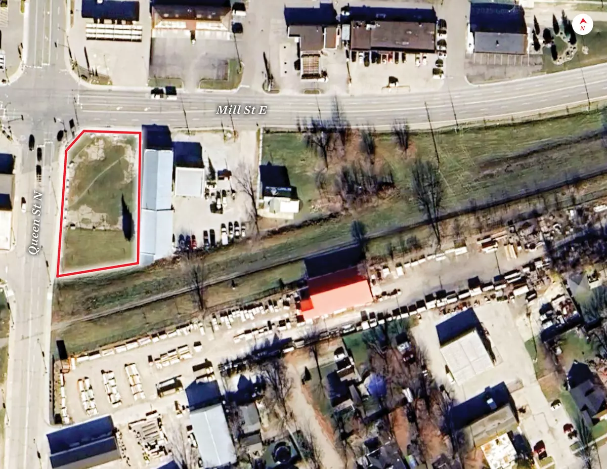 Chatham-kent, ON N0P 2L0,84 Queen ST N