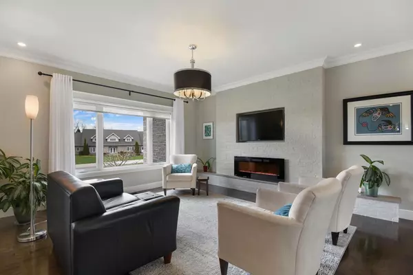 Augusta, ON K6V 5T1,1132 Irace DR