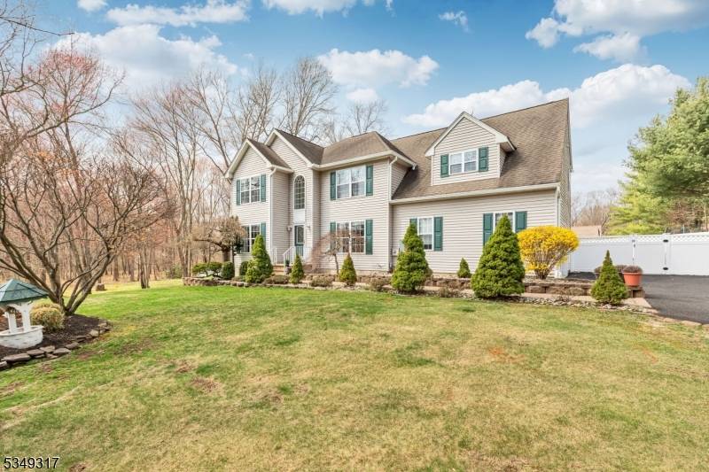 Long Hill Twp., NJ 07933,160 Riverview Ave