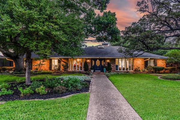4507 Harvest Hill Road,  Dallas,  TX 75244
