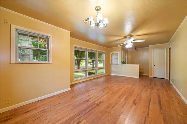 De Leon, TX 76444,608 S Austin Street