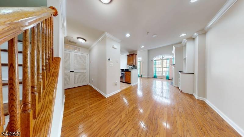 Scotch Plains Twp., NJ 07076,109 Donato Cir #109