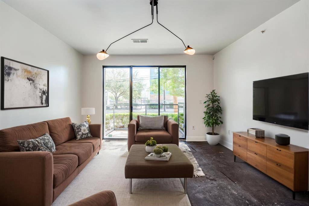 Dallas, TX 75219,4605 Cedar Springs Road #125