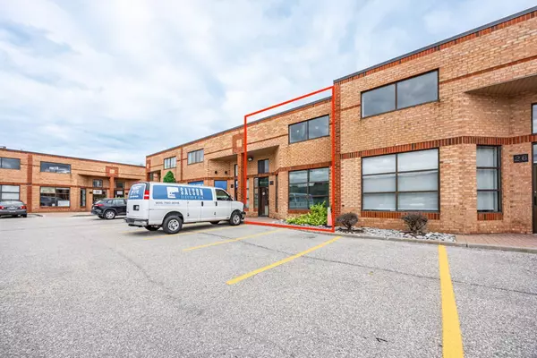 Vaughan, ON L4K 4E5,160 Applewood CRES #25