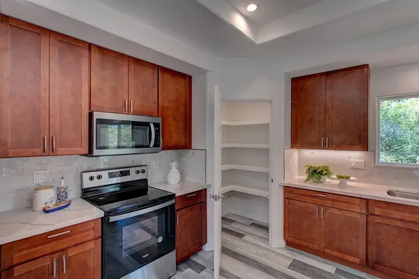 Pahoa, HI 96778,16-2046 COCONUT DR