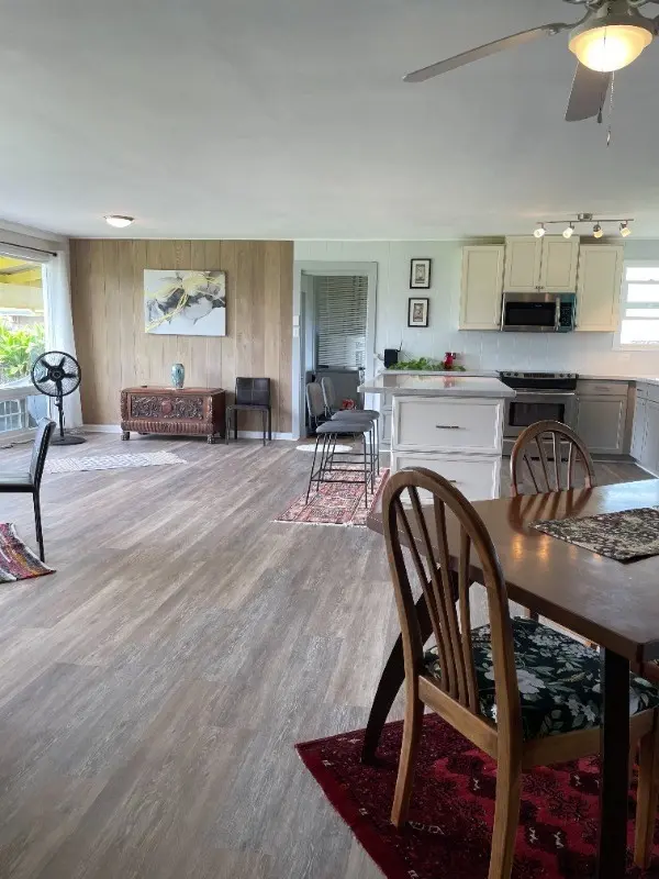 Hilo, HI 96720,79 HOKUPAA ST