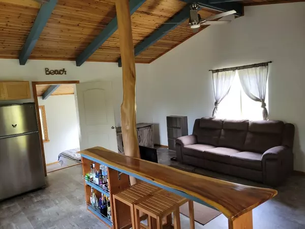 Kurtistown, HI 96760,16-1472 PULELEHUA RD