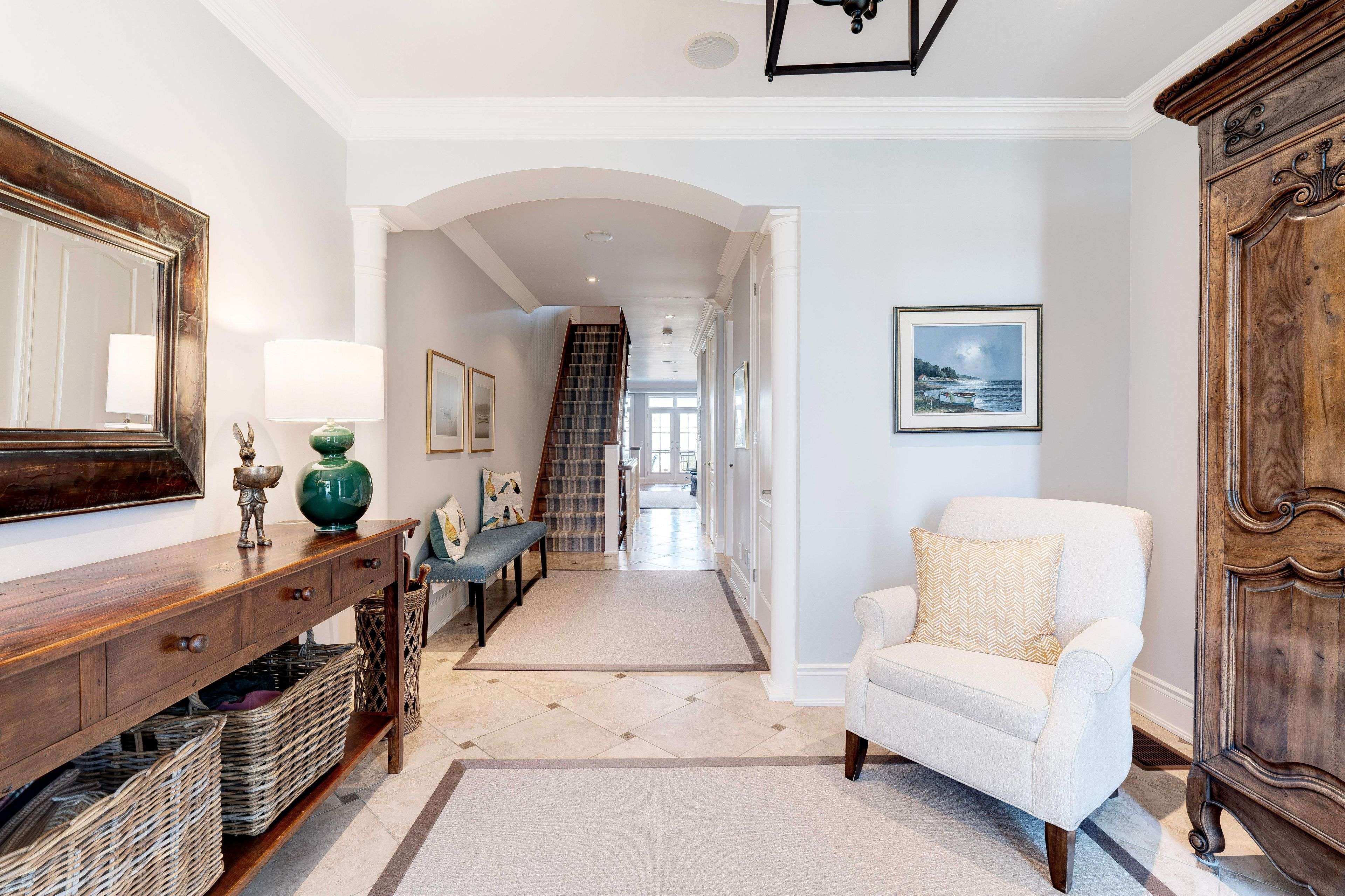 Oakville, ON L6J 1R3,339 Randall ST