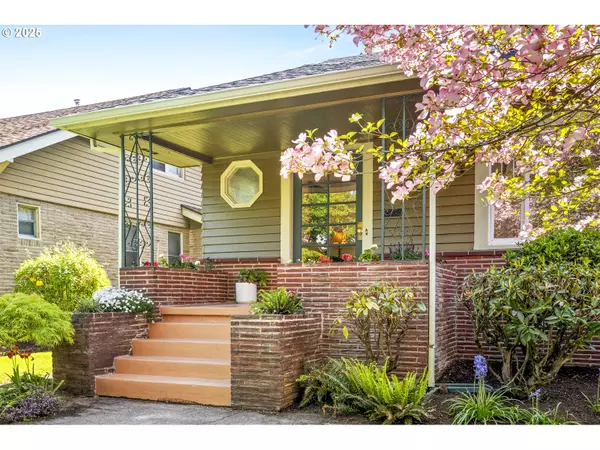 Portland, OR 97214,2213 SE LADD AVE