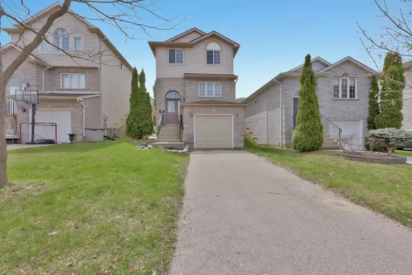 London South, ON N5Z 5B5,34 PHAIR CRES