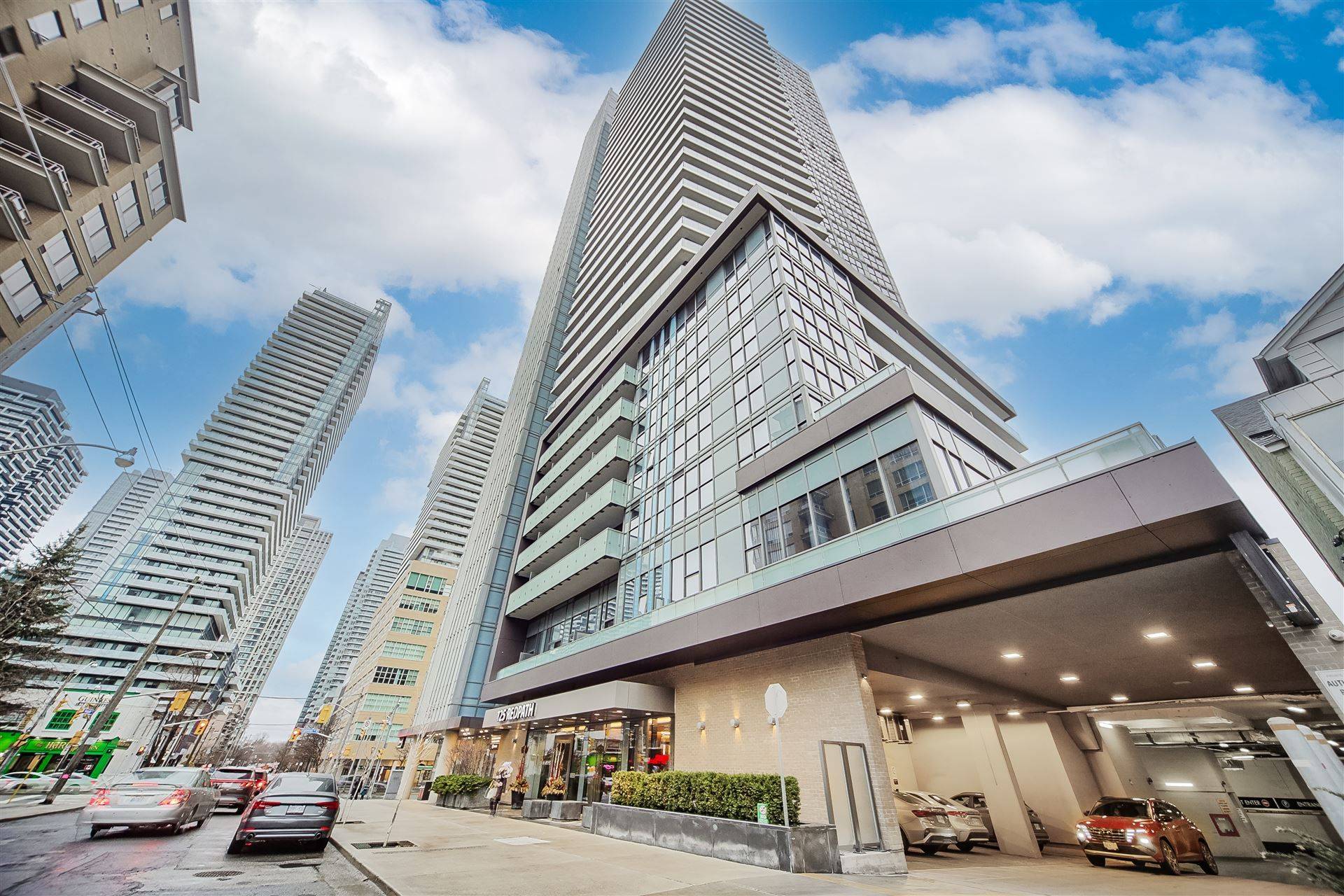 125 Redpath AVE #1913, Toronto C10, ON M4S 0B5