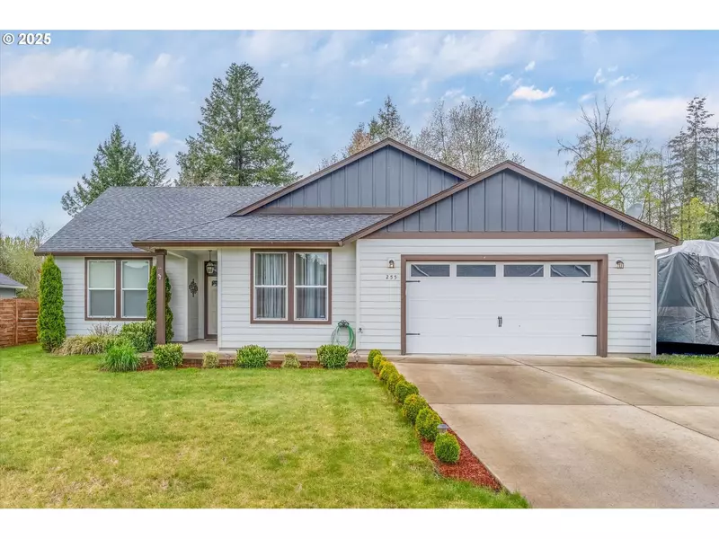 255 W CHRISTY CT, Yacolt, WA 98675