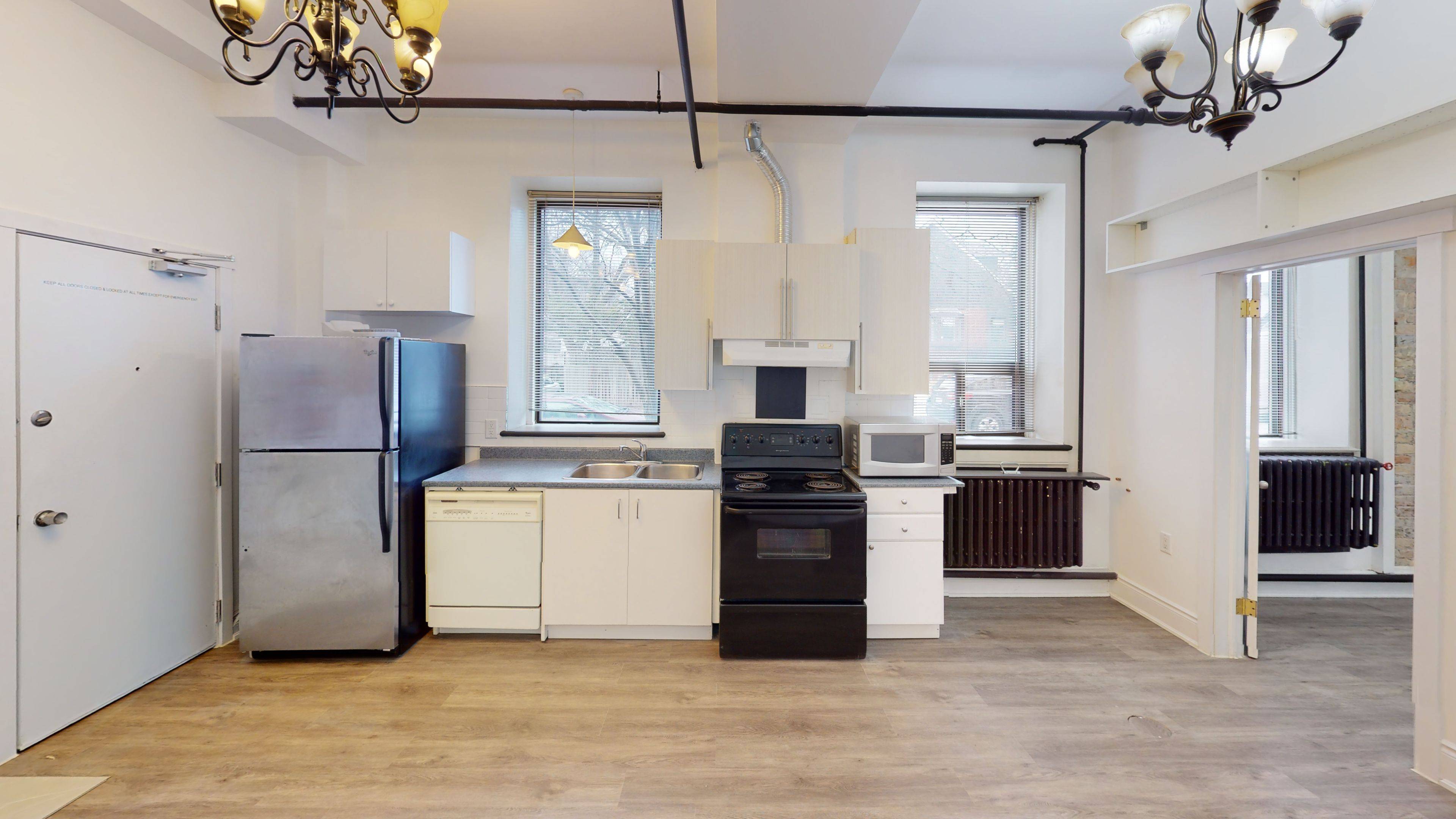 Toronto E01, ON M4L 1Y2,1152 Gerrard ST E #Apt 201