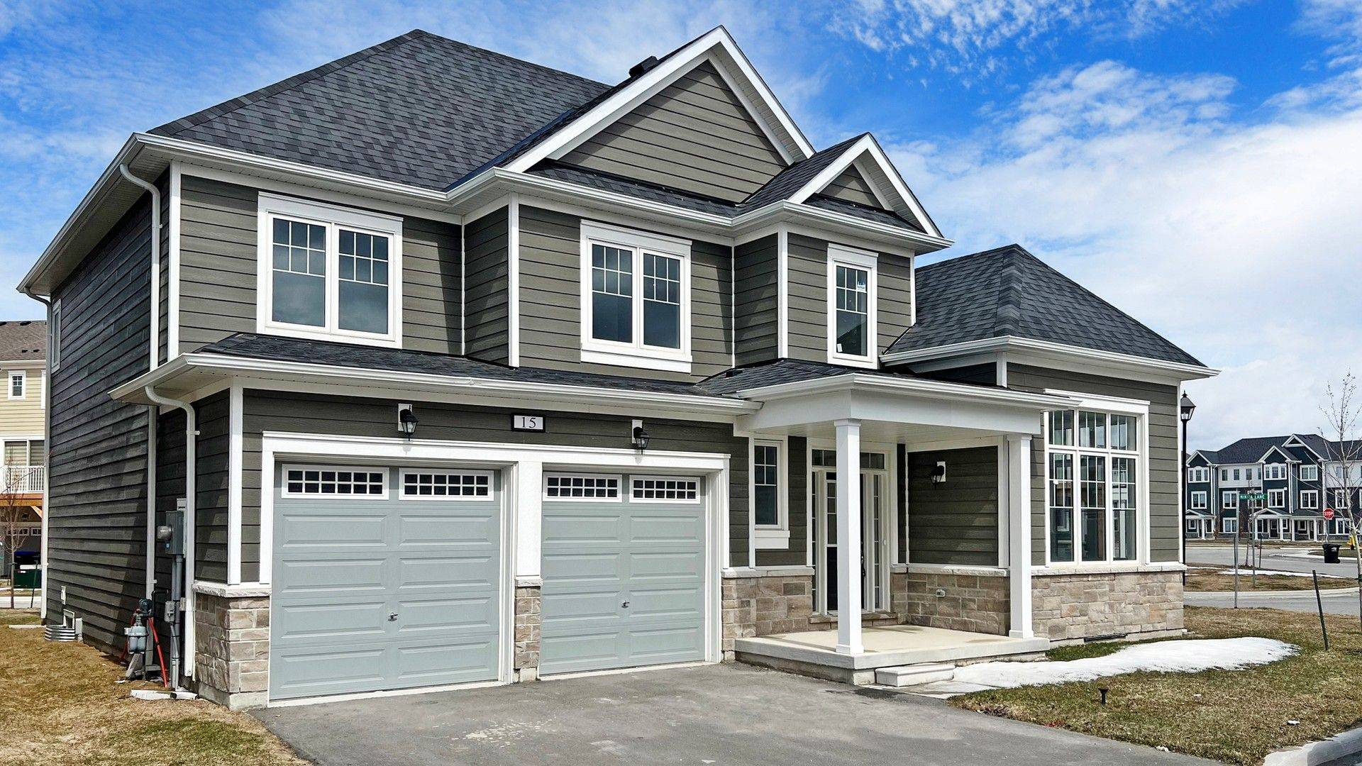 15 Shapira AVE, Wasaga Beach, ON L9Z 0K2