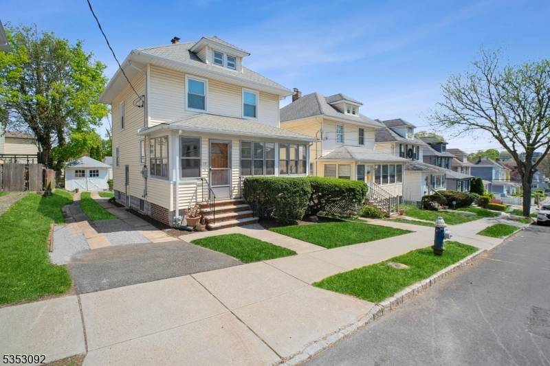 19 Wellington Ave, West Orange Twp., NJ 07052