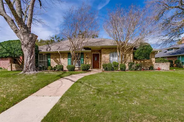 2609 Mariposa Circle,  Plano,  TX 75075