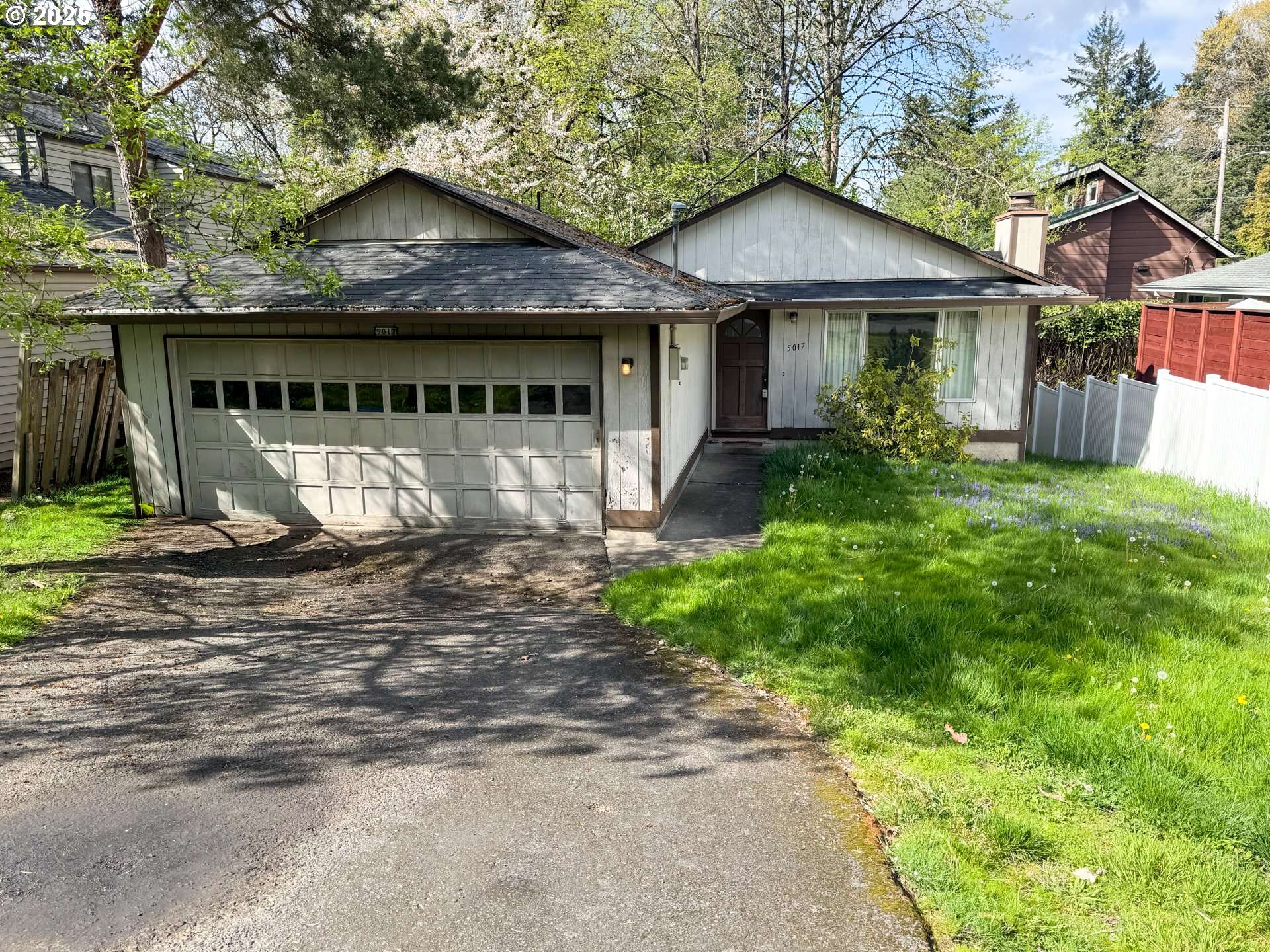 5017 SW BRUGGER ST, Portland, OR 97219