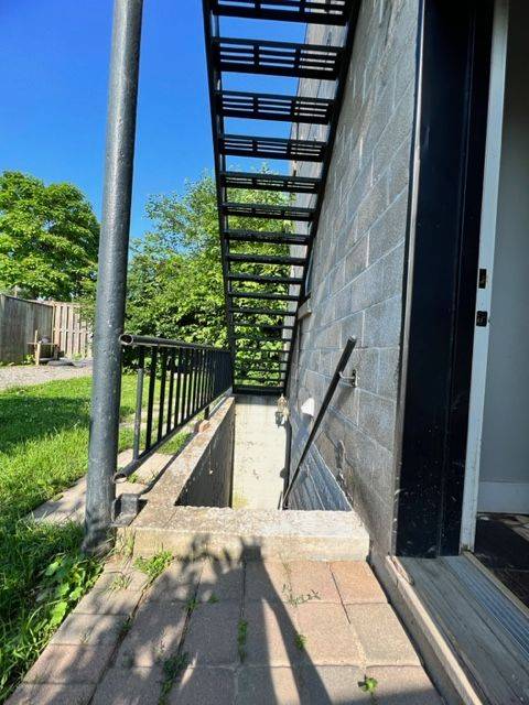 Welland, ON L3C 5L9,308 Broadway ST