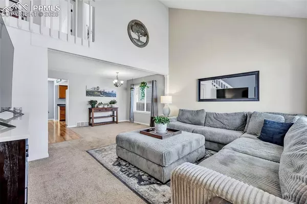 Colorado Springs, CO 80920,8901 Bellcove CIR