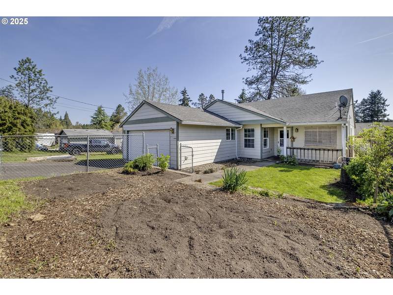 1030 1ST AVE, Vernonia, OR 97064