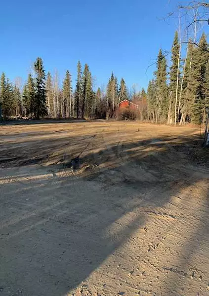 1690 Block 5 Poplar ST, Calling Lake, AB T0G 0K0