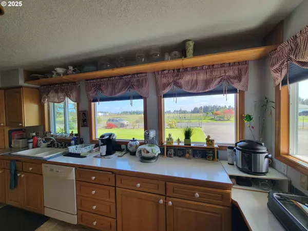 Toledo, WA 98591,112 PLOMONDON RD