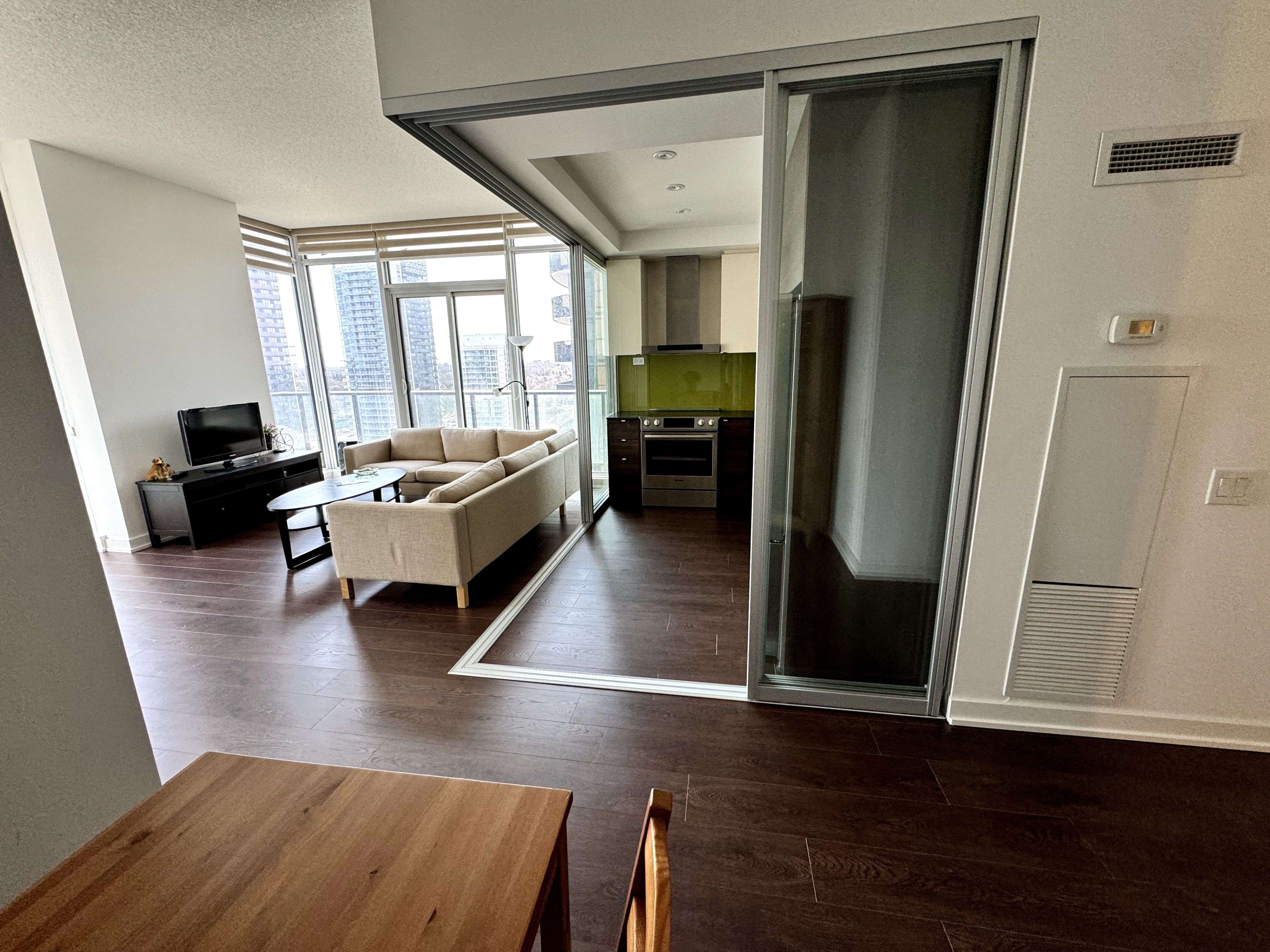 Toronto C15, ON M2K 0C4,72 Esther Shiner BLVD #2306