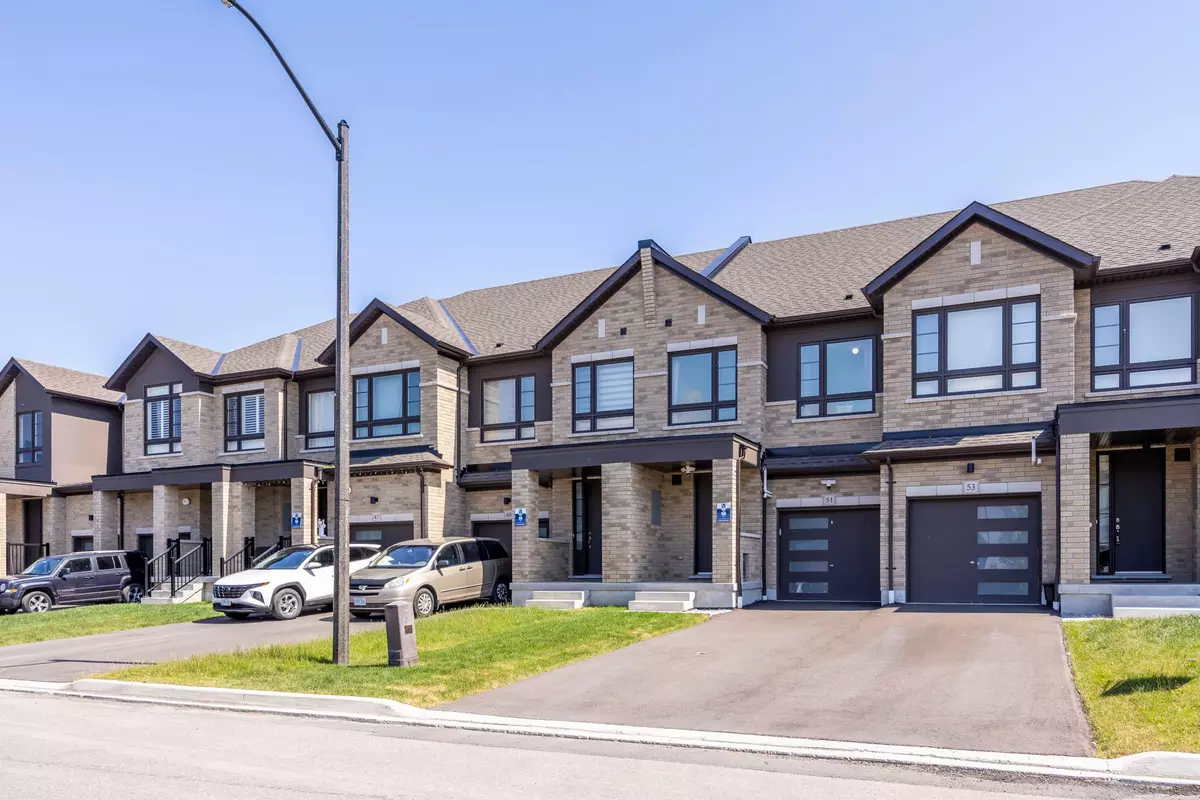 Whitby, ON L1P 0N2,51 Peter Hogg CT