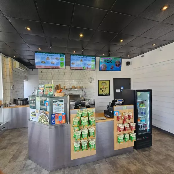 Toronto C04, ON M5M 3Z4,1853 Avenue RD E
