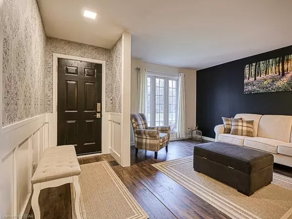 Dutton/dunwich, ON N0L 1J0,206 MARSH LINE Line