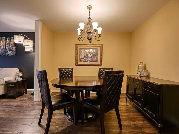 Dutton/dunwich, ON N0L 1J0,206 MARSH LINE Line