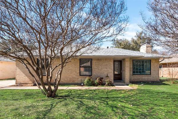 1117 Terry Way,  Irving,  TX 75060