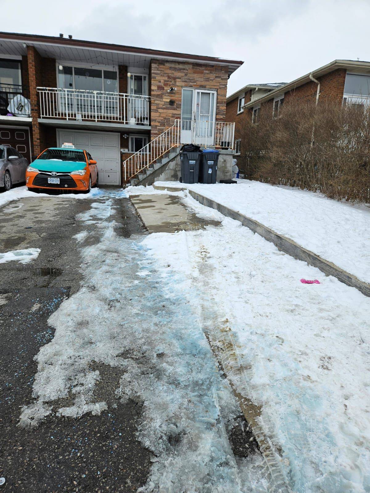 37 Jellicoe CRES, Brampton, ON L6S 3H7