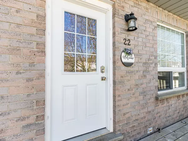 Wellington North, ON N0G 1A0,22 Farrell LN