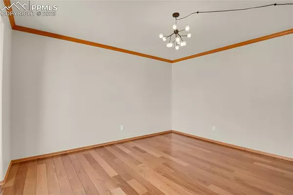 Colorado Springs, CO 80922,7161 Hillbeck DR