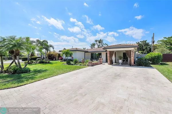 Oakland Park, FL 33334,4311 NE 15th Way