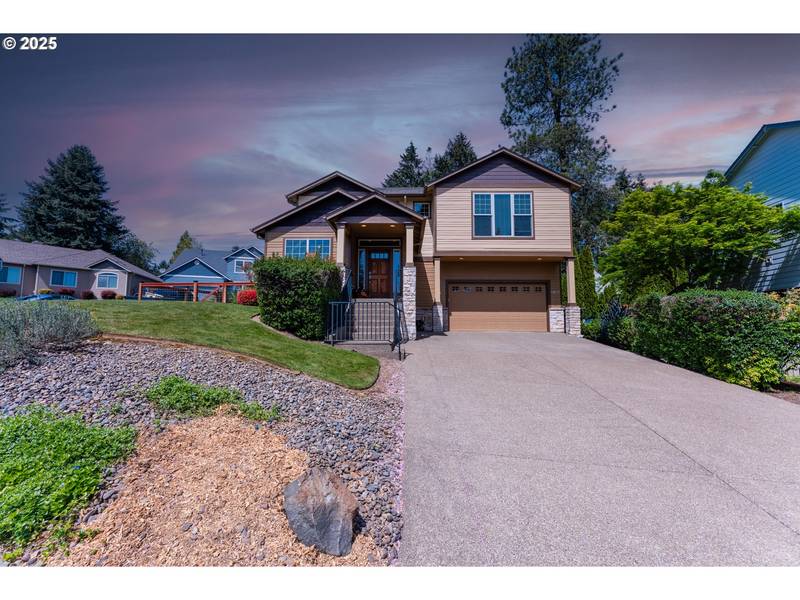 4657 SOUTHAMPTON DR SE, Salem, OR 97302