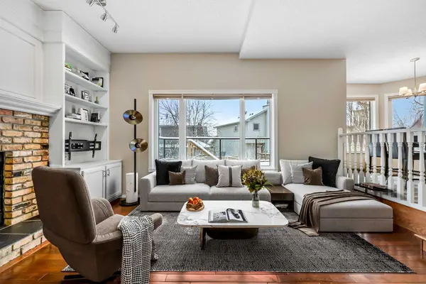 Calgary, AB T3B4Y6,91 Silverstone RD NW