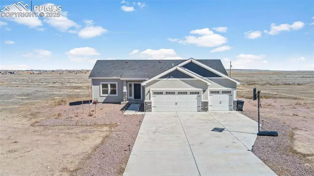 Pueblo West, CO 81007,1086 N Purcell BLVD