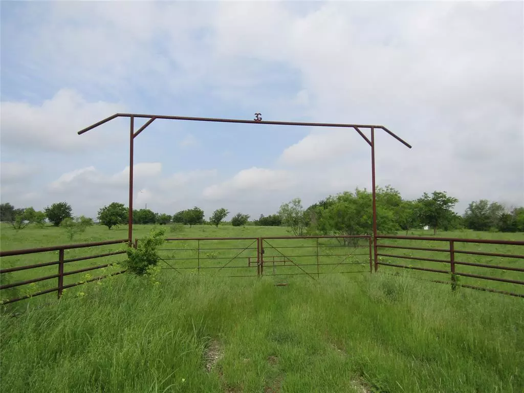 Sanger, TX 76249,2450 FM 2450