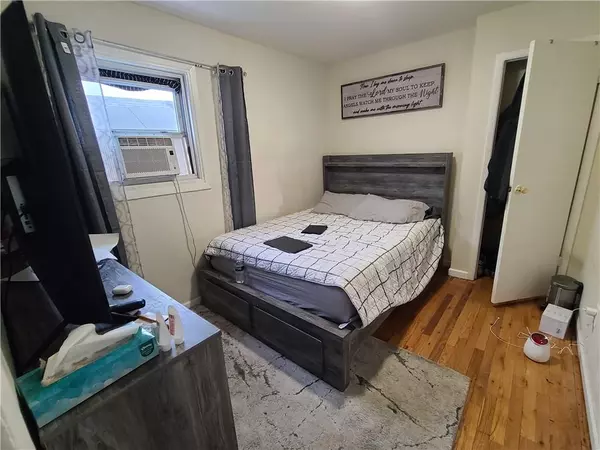 Jamaica, NY 11436,116-45 148th ST